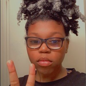 Meet your Posher, Marianah